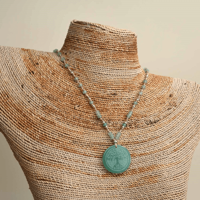 Ras du cou avec cabochon arbre de vie en aventurine