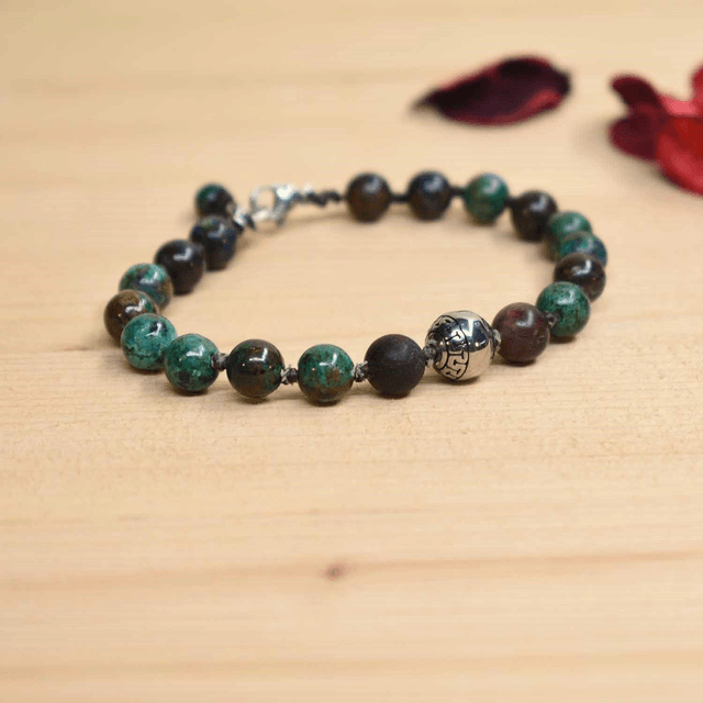 Bracelet homme boule aztèque en acier avec des pierres de 8mm en chrysocolle et oeil de taureau mat