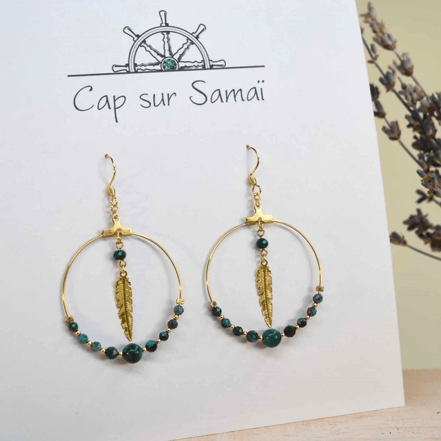 Grandes boucles d'oreilles créoles plume en chrysocolle