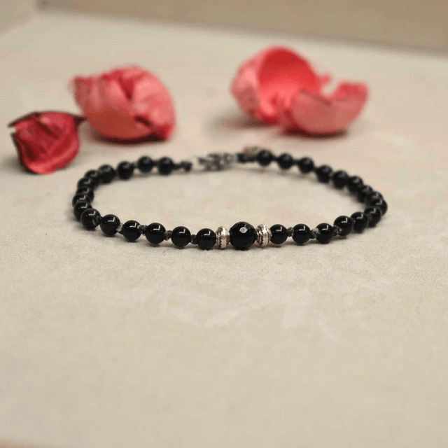 Bracelet fin en onyx noir